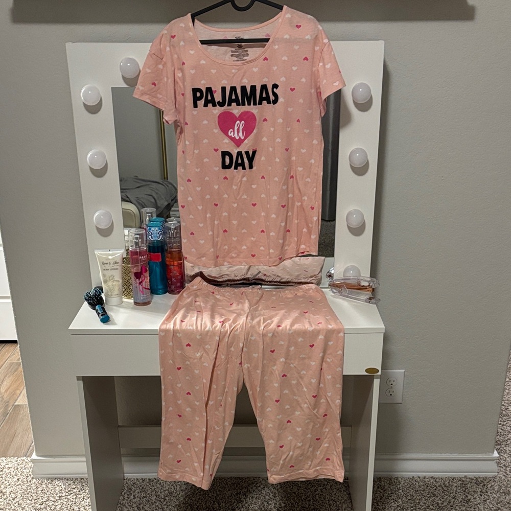Pink Heart Medium Women’s Pajamas